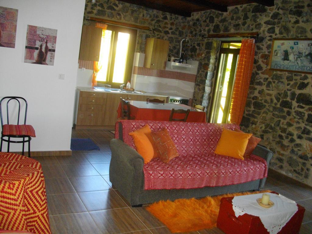 Hotel Ksenonas Chrusovitsi Khrisovítsion Esterno foto